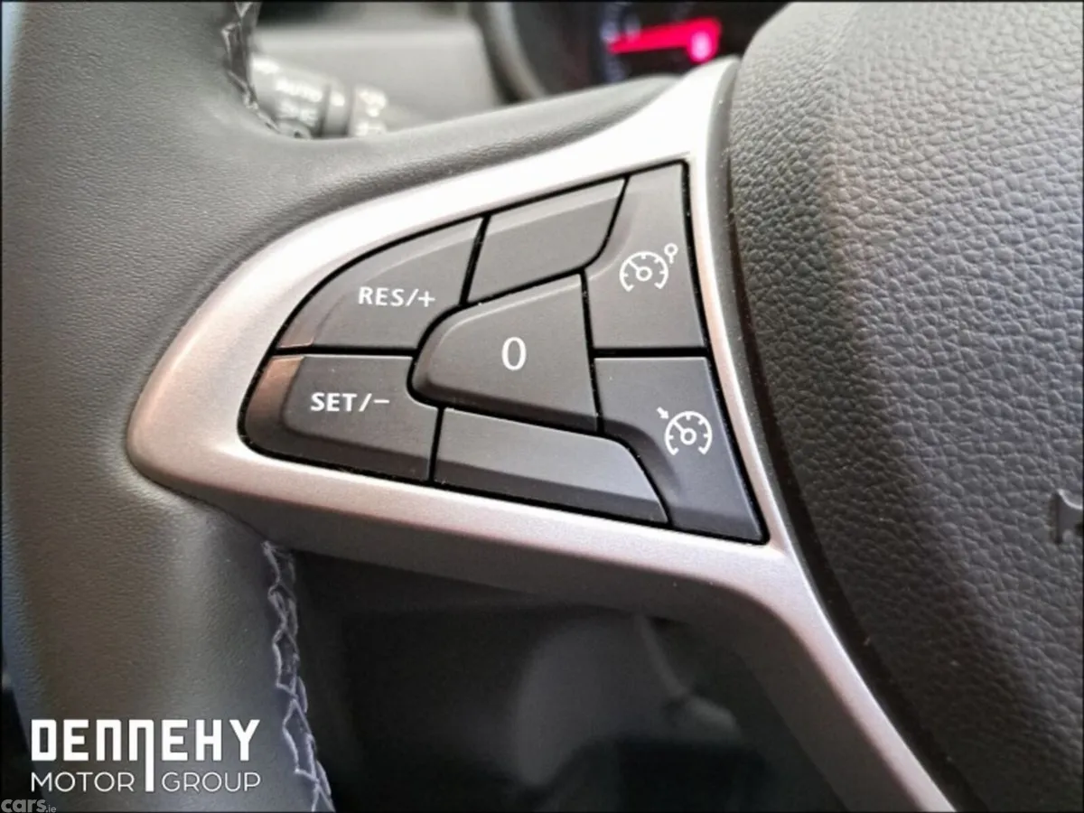 Dacia Duster SUV, Diesel, 2024, Grey