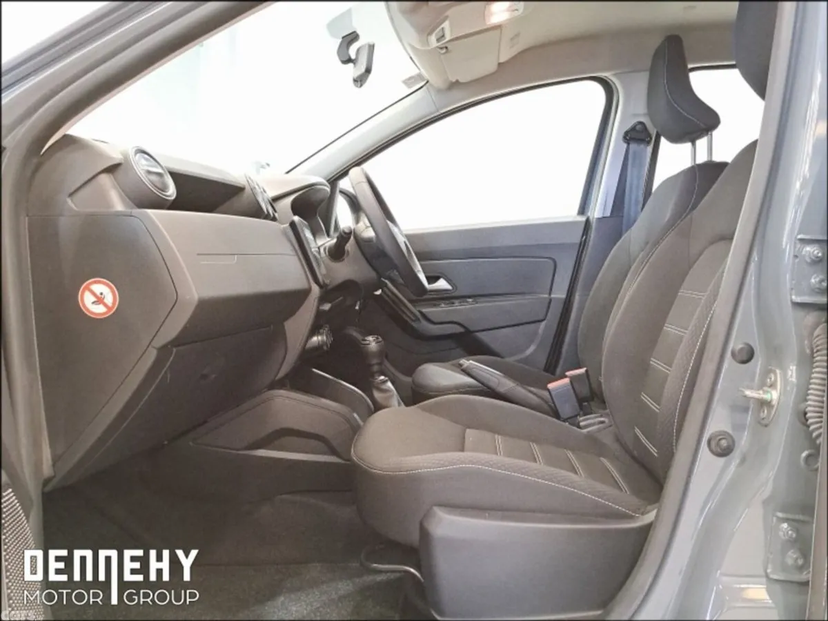 Dacia Duster SUV, Diesel, 2024, Grey