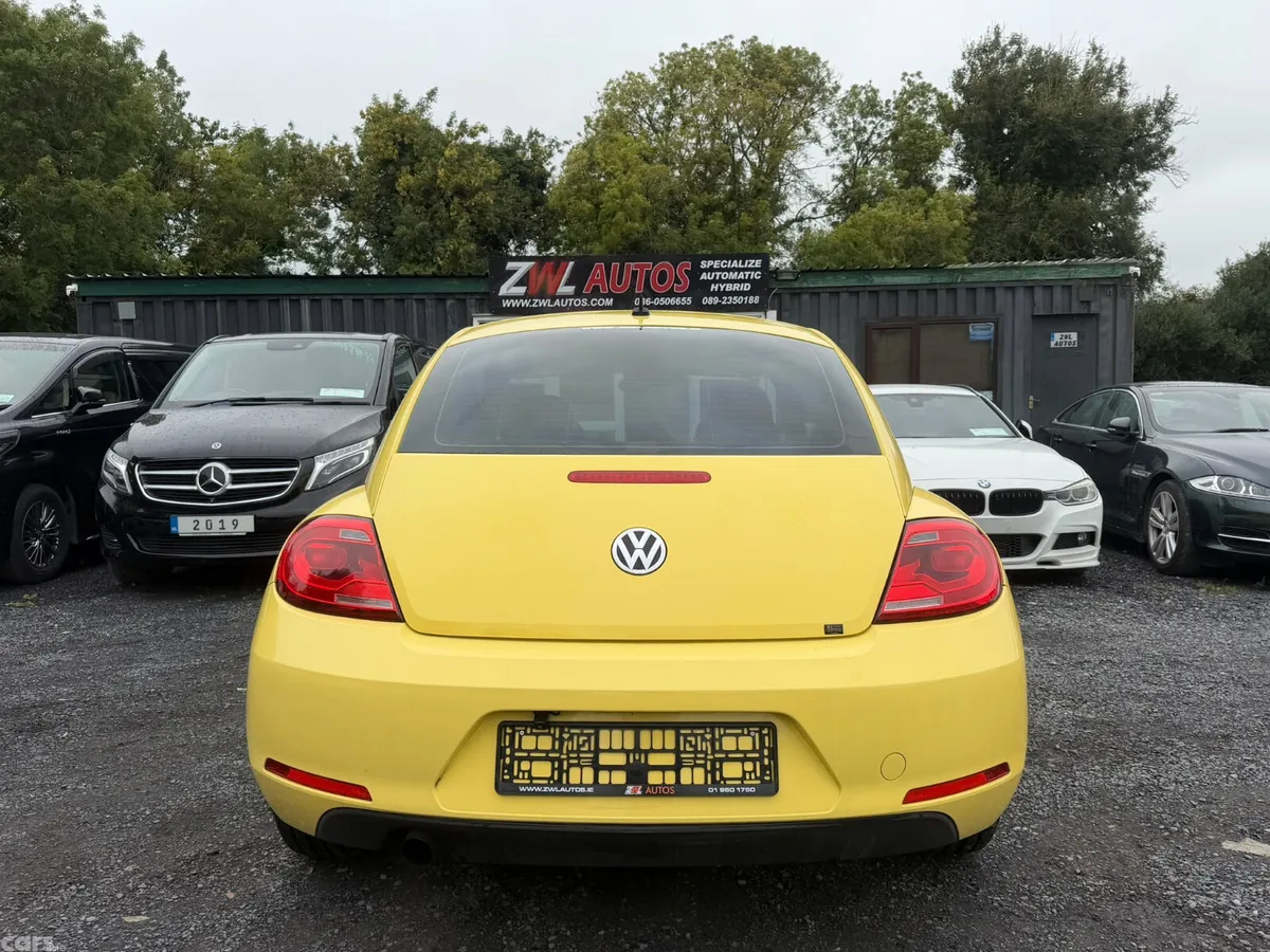 Volkswagen Beetle Coupe, Petrol, 2013, Orange