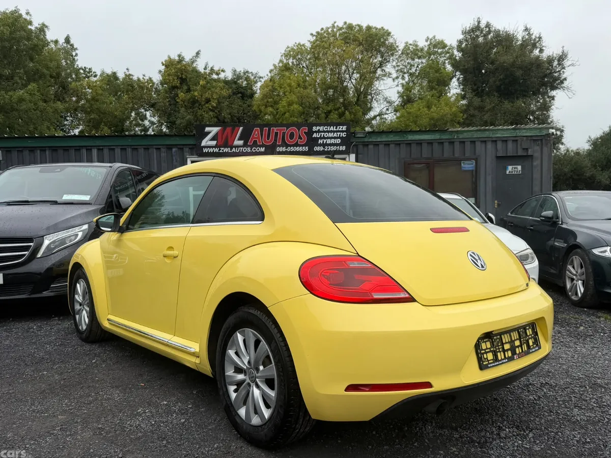 Volkswagen Beetle Coupe, Petrol, 2013, Orange