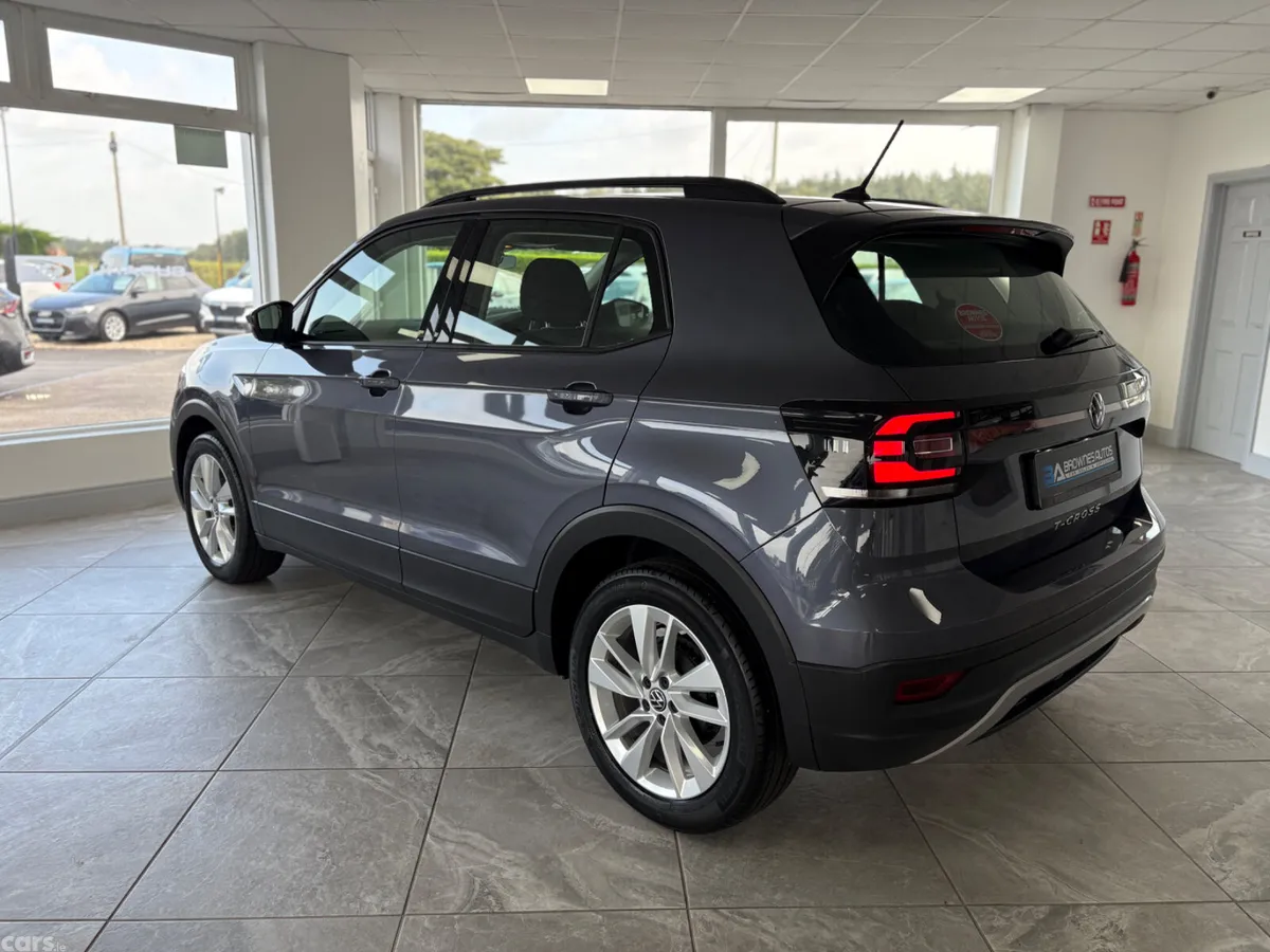 Volkswagen T-Cross SUV, Petrol, 2023, Grey