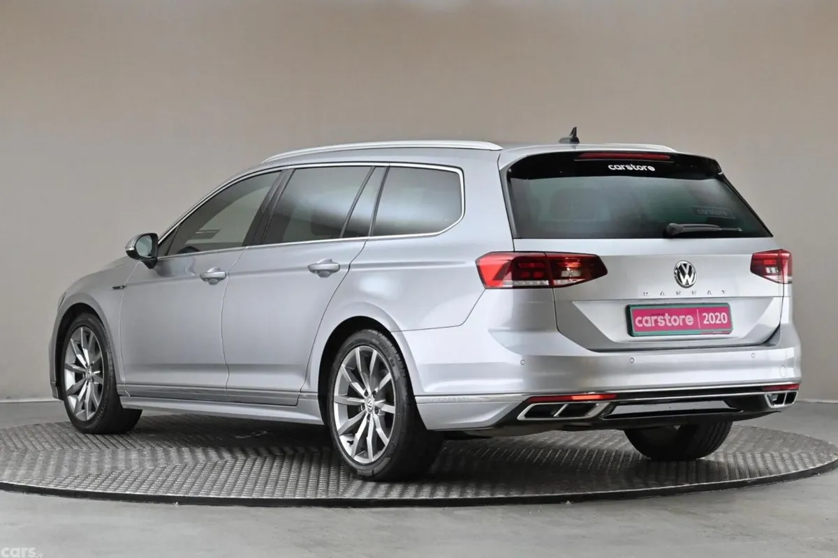 Volkswagen Passat Estate, Diesel, 2020, Grey