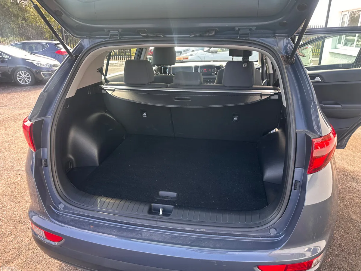 Kia Sportage SUV, Diesel, 2017, Blue