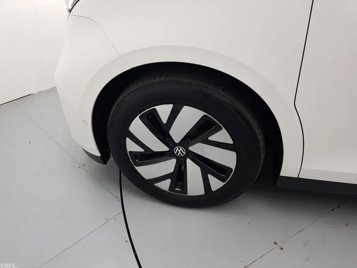 Volkswagen ID.Buzz MPV, Electric, 2025, White