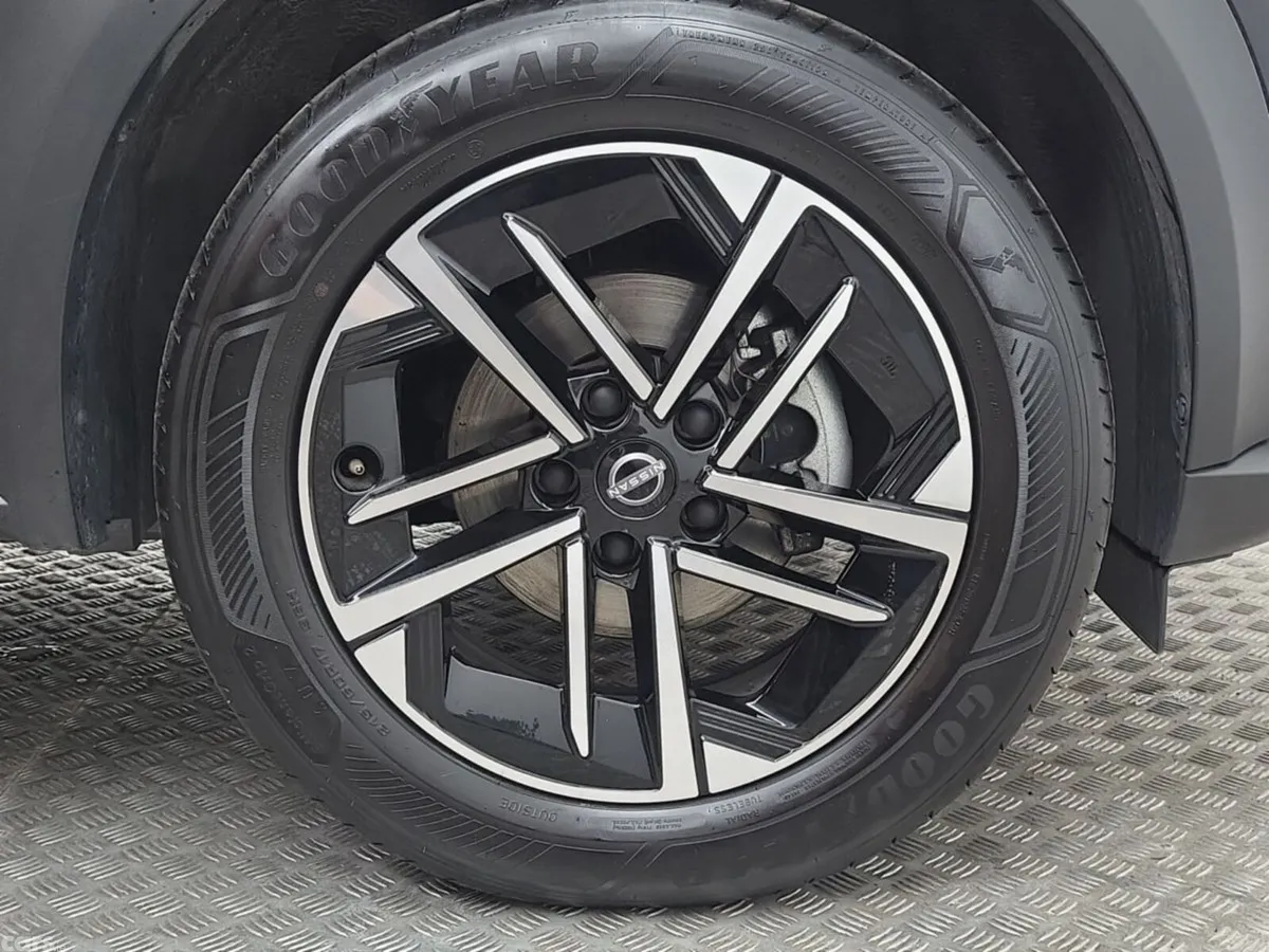 Nissan Juke SUV, Petrol Hybrid, 2026, Black