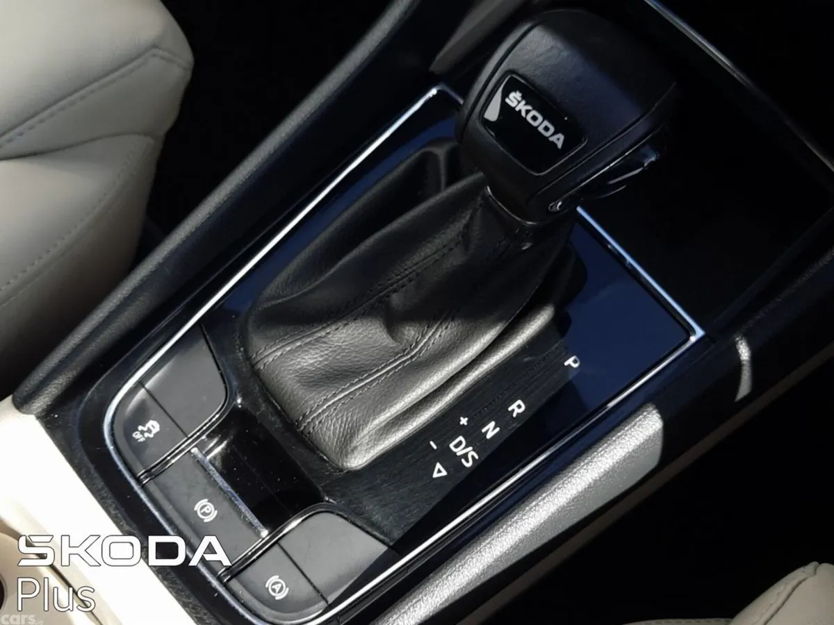 Skoda Kodiaq MPV, Diesel, 2023, Blue
