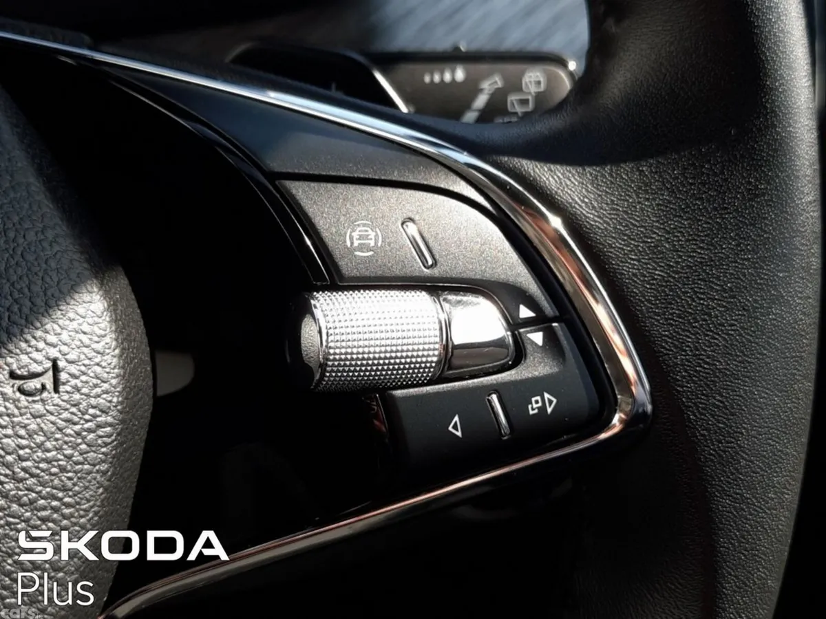 Skoda Kodiaq MPV, Diesel, 2023, Blue