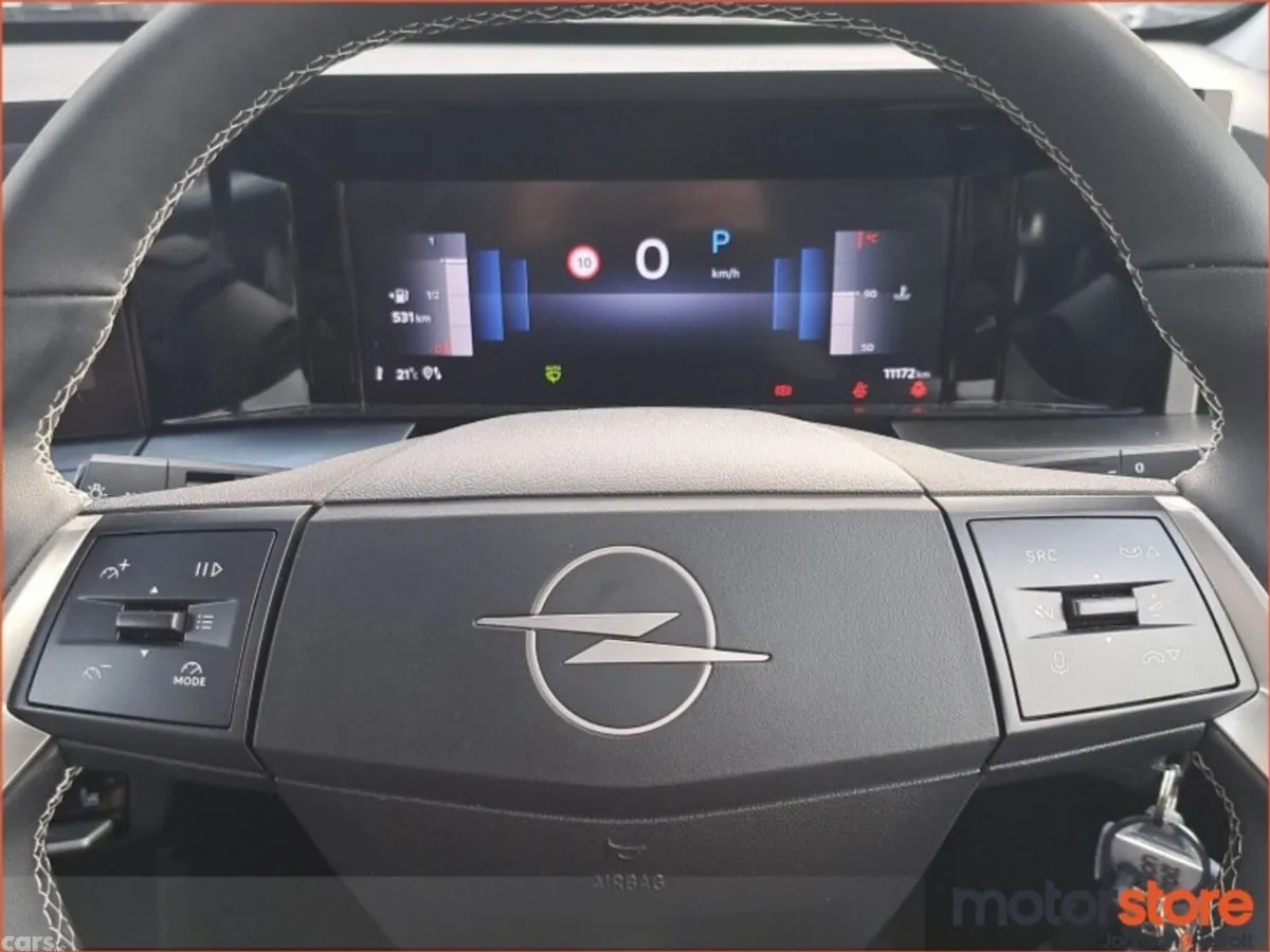 Opel Frontera SUV, Petrol Hybrid, 2026, Green