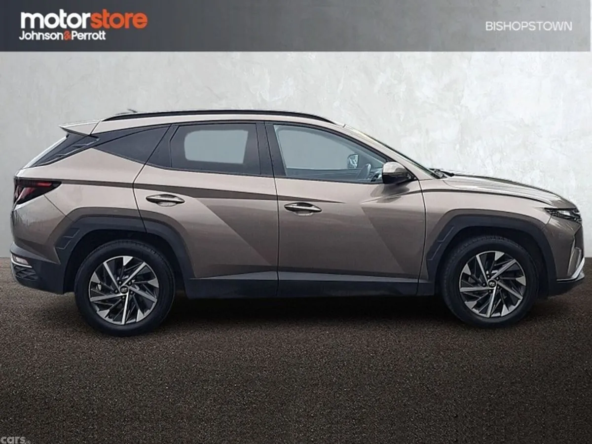 Hyundai Tucson SUV, Diesel, 2022, Brown