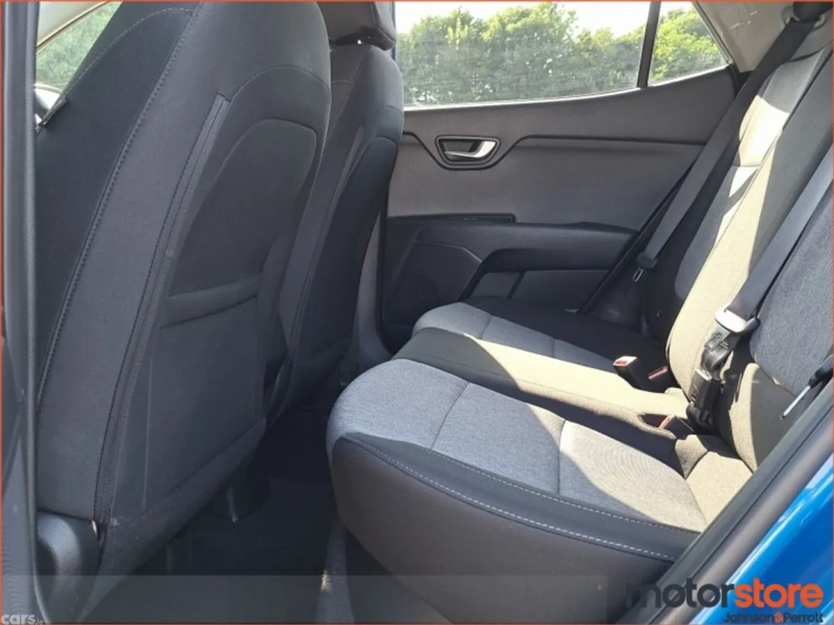 Kia Stonic Estate, Petrol, 2025, Blue