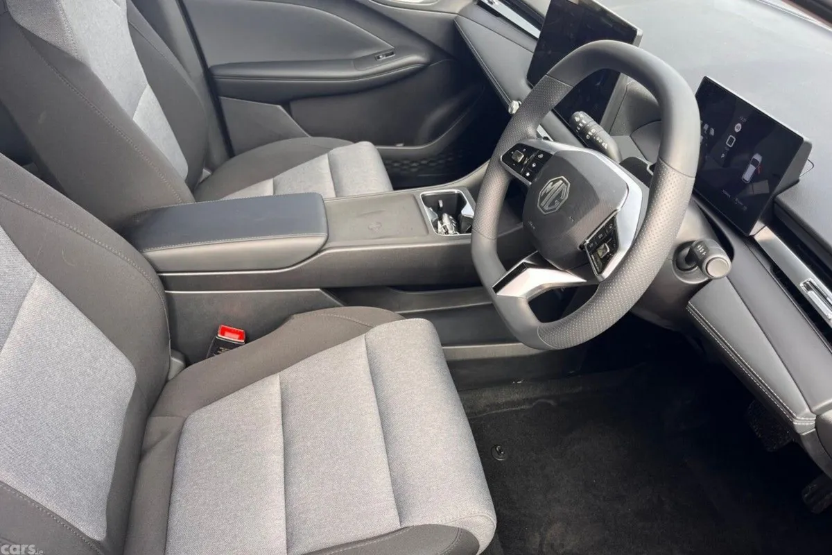 MG MG4 Hatchback, Electric, 2027, Grey