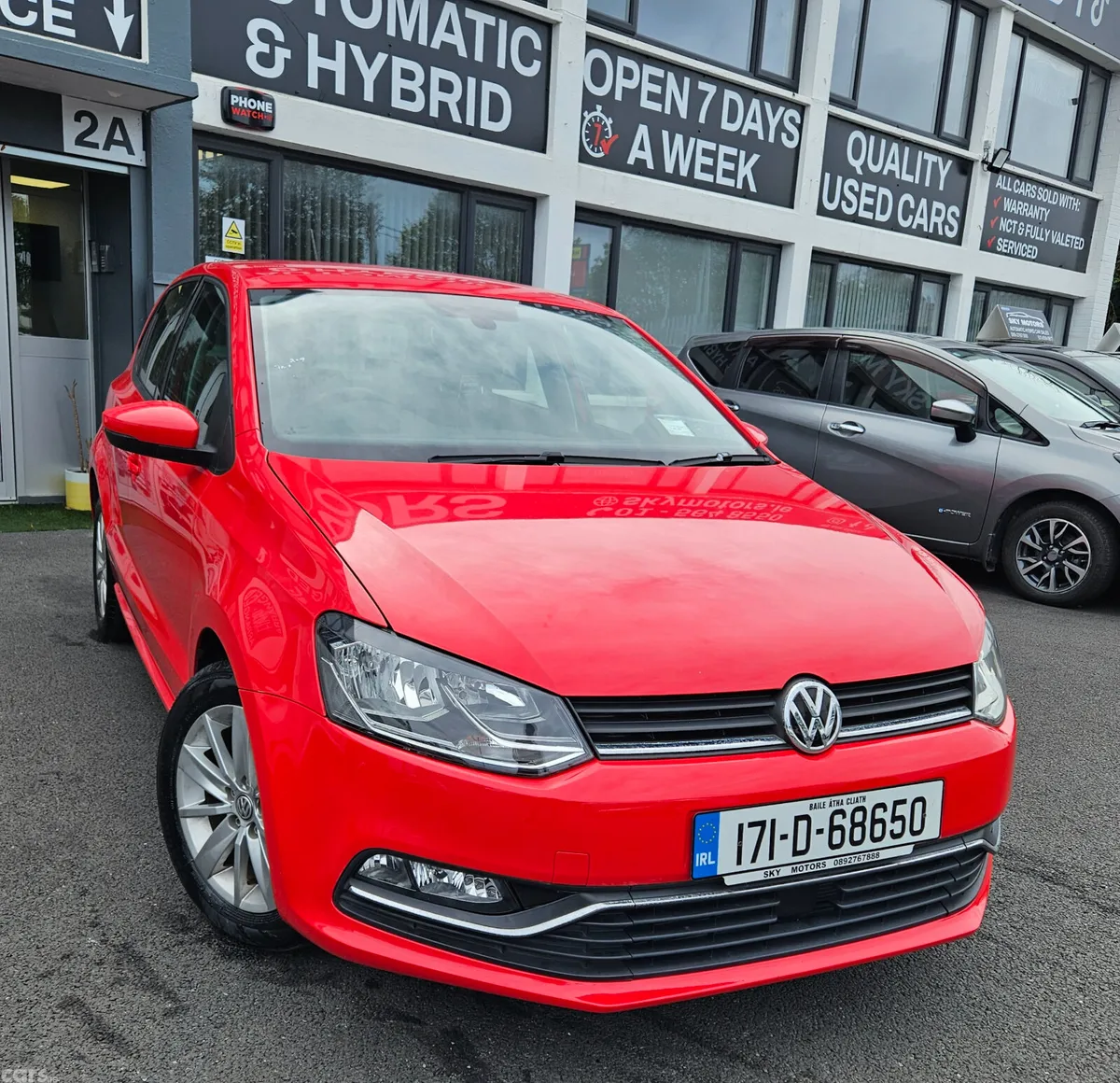 Volkswagen Polo Hatchback, Petrol, 2017, Red