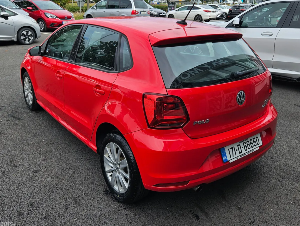 Volkswagen Polo Hatchback, Petrol, 2017, Red