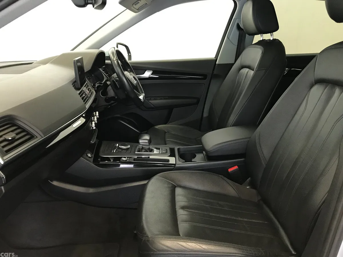 Audi Q5 SUV, Diesel, 2019, Grey