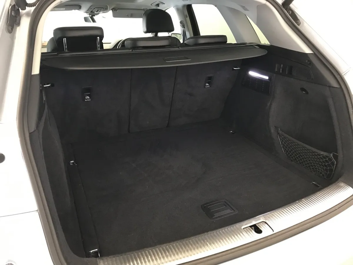 Audi Q5 SUV, Diesel, 2019, Grey
