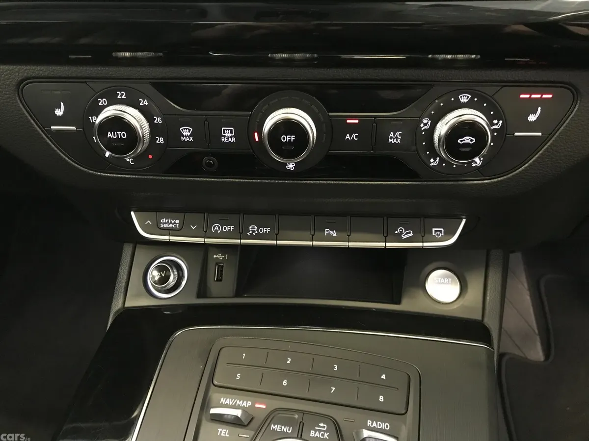 Audi Q5 SUV, Diesel, 2019, Grey