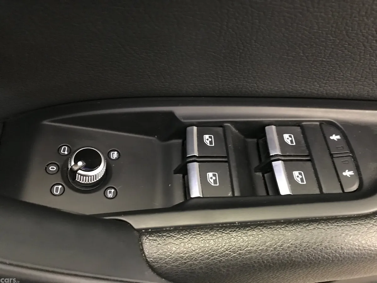 Audi Q5 SUV, Diesel, 2019, Grey