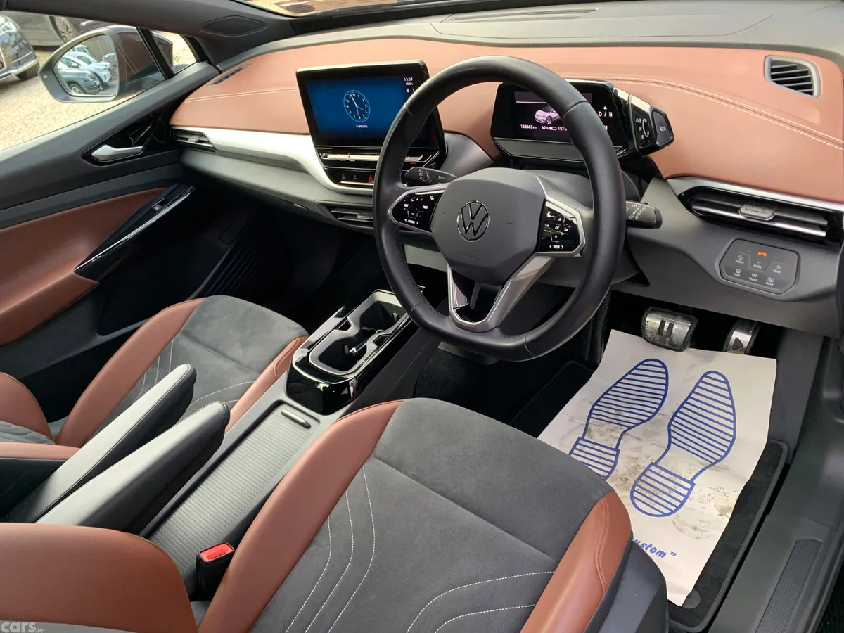 Volkswagen ID.4 Estate, Electric, 2023, Black
