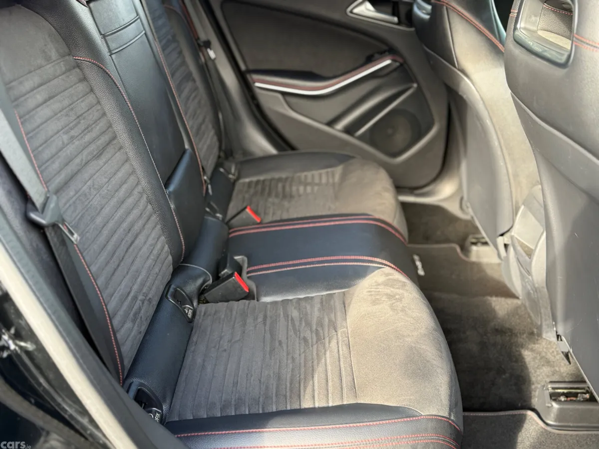 Mercedes-Benz A-Class Hatchback, Petrol, 2013, Black