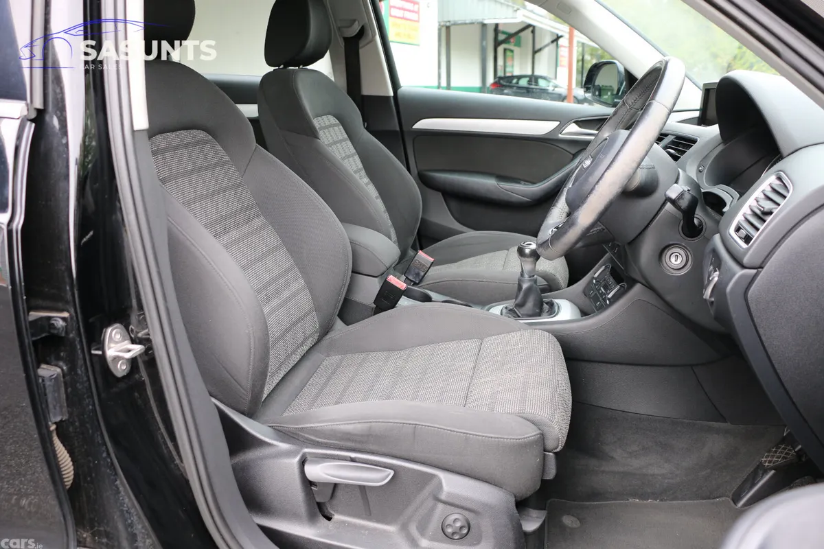 Audi Q3 SUV, Petrol, 2015, Black