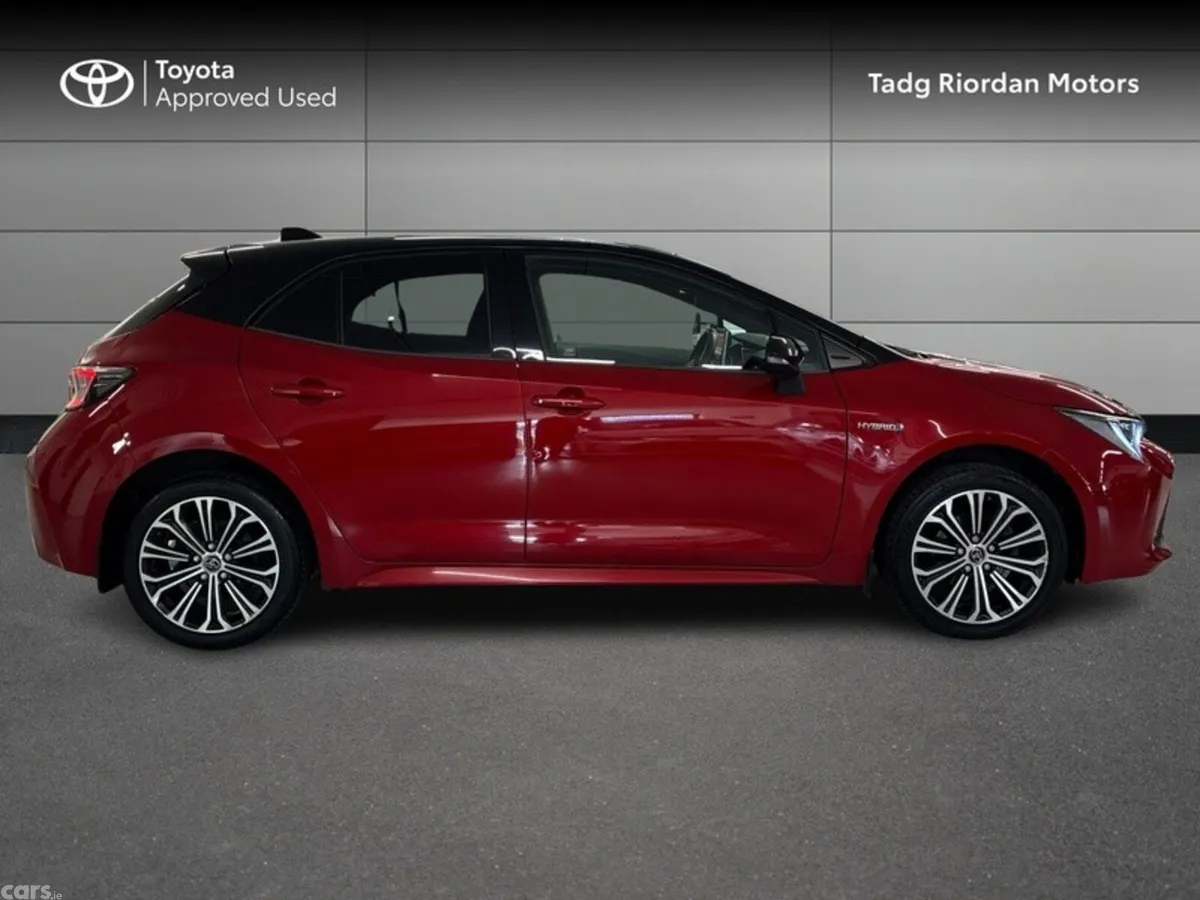 Toyota Corolla Hatchback, Petrol Hybrid, 2020, Red