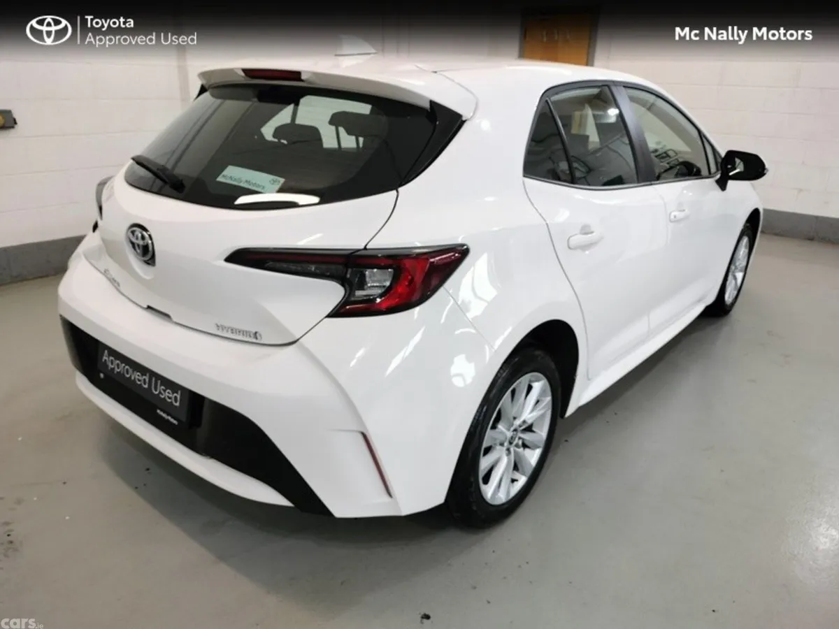 Toyota Corolla Hatchback, Petrol Hybrid, 2023, White