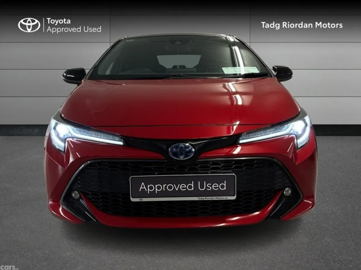 Toyota Corolla Hatchback, Petrol Hybrid, 2020, Red