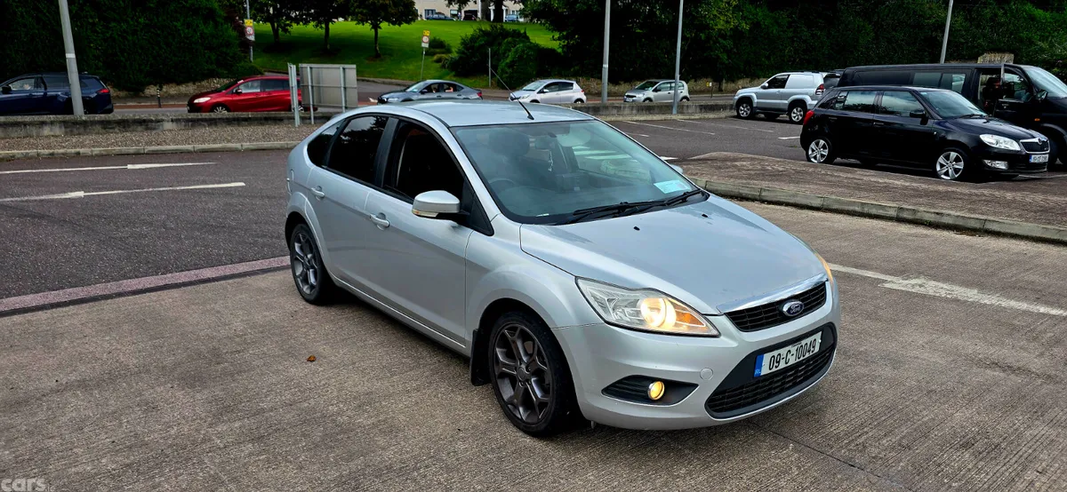 Ford Focus Hatchback, Diesel, 2009, Silver