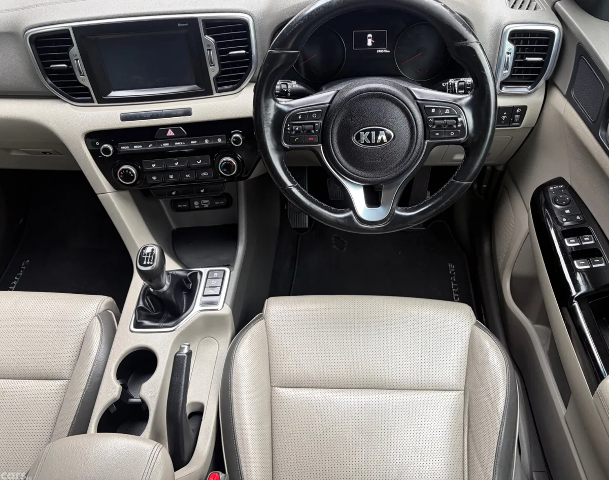 Kia Sportage SUV, Diesel, 2017, Grey