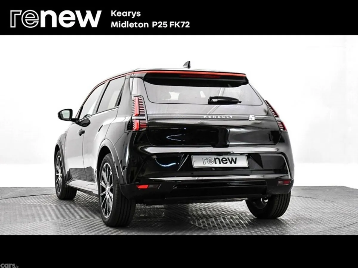 Renault 5 Hatchback, Electric, 2026, Black