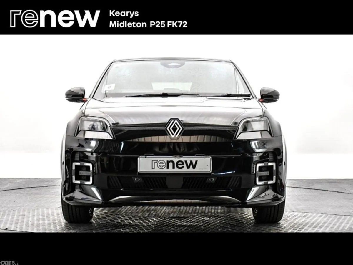 Renault 5 Hatchback, Electric, 2026, Black
