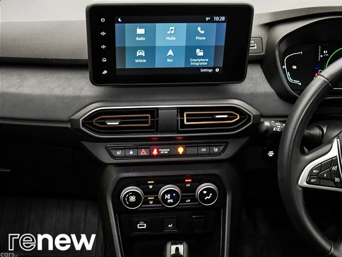 Dacia Jogger MPV, Petrol Hybrid, 2024, Brown