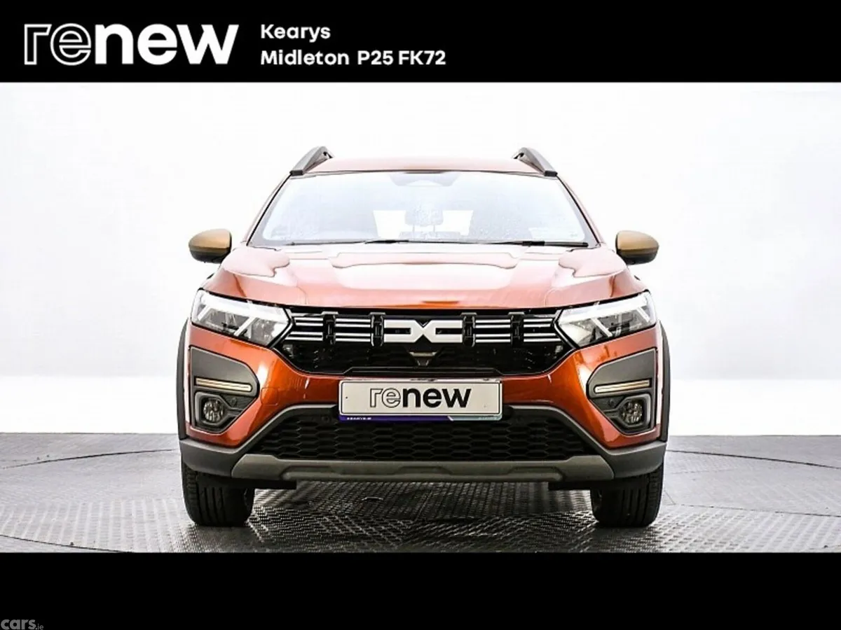 Dacia Jogger MPV, Petrol Hybrid, 2024, Brown