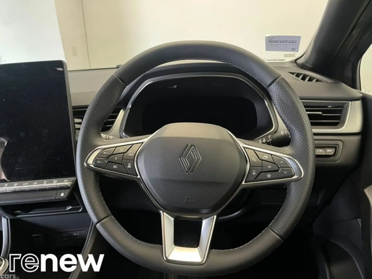 Renault Captur Hatchback, Petrol, 2026, Grey