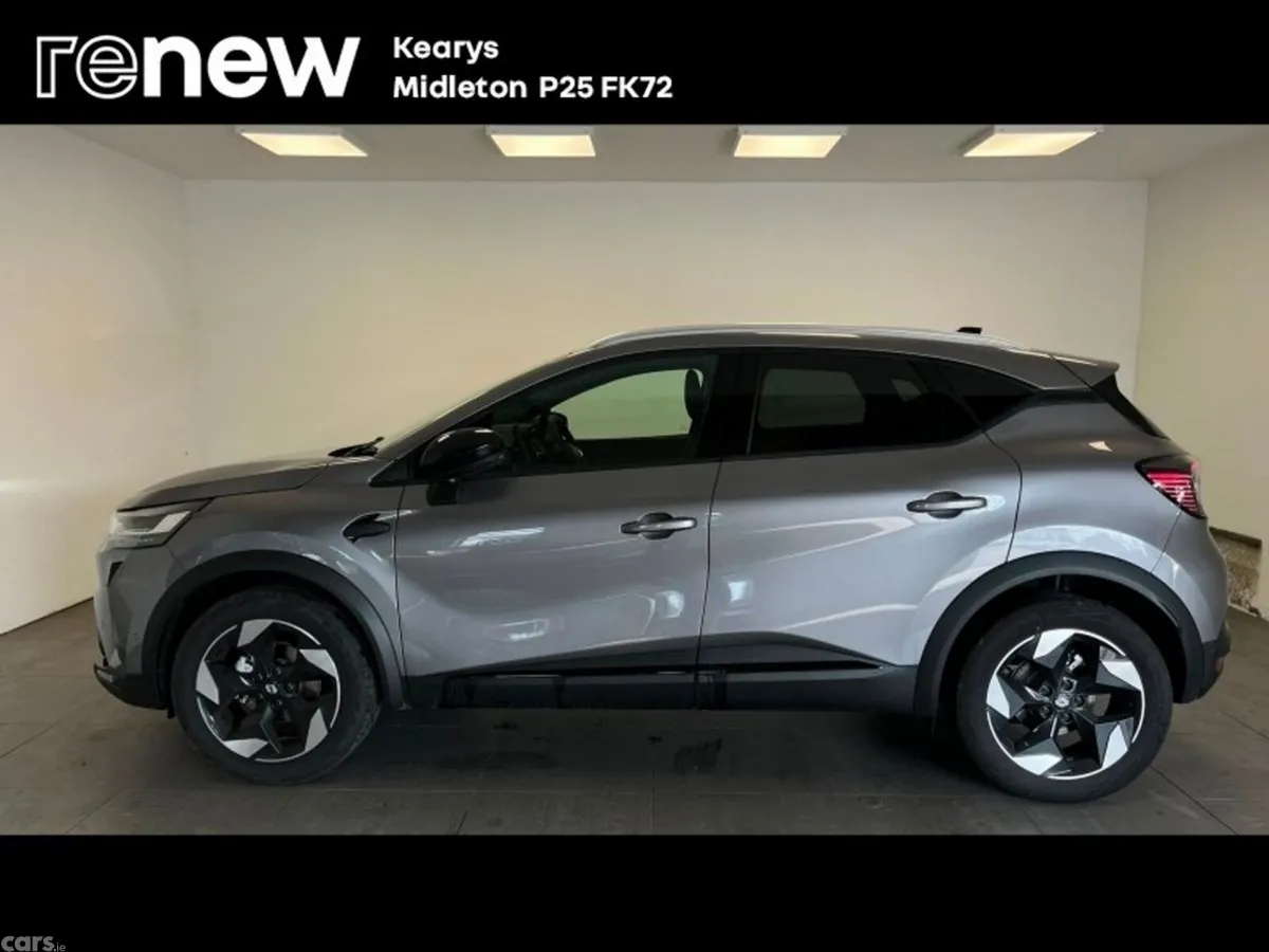 Renault Captur Hatchback, Petrol, 2026, Grey