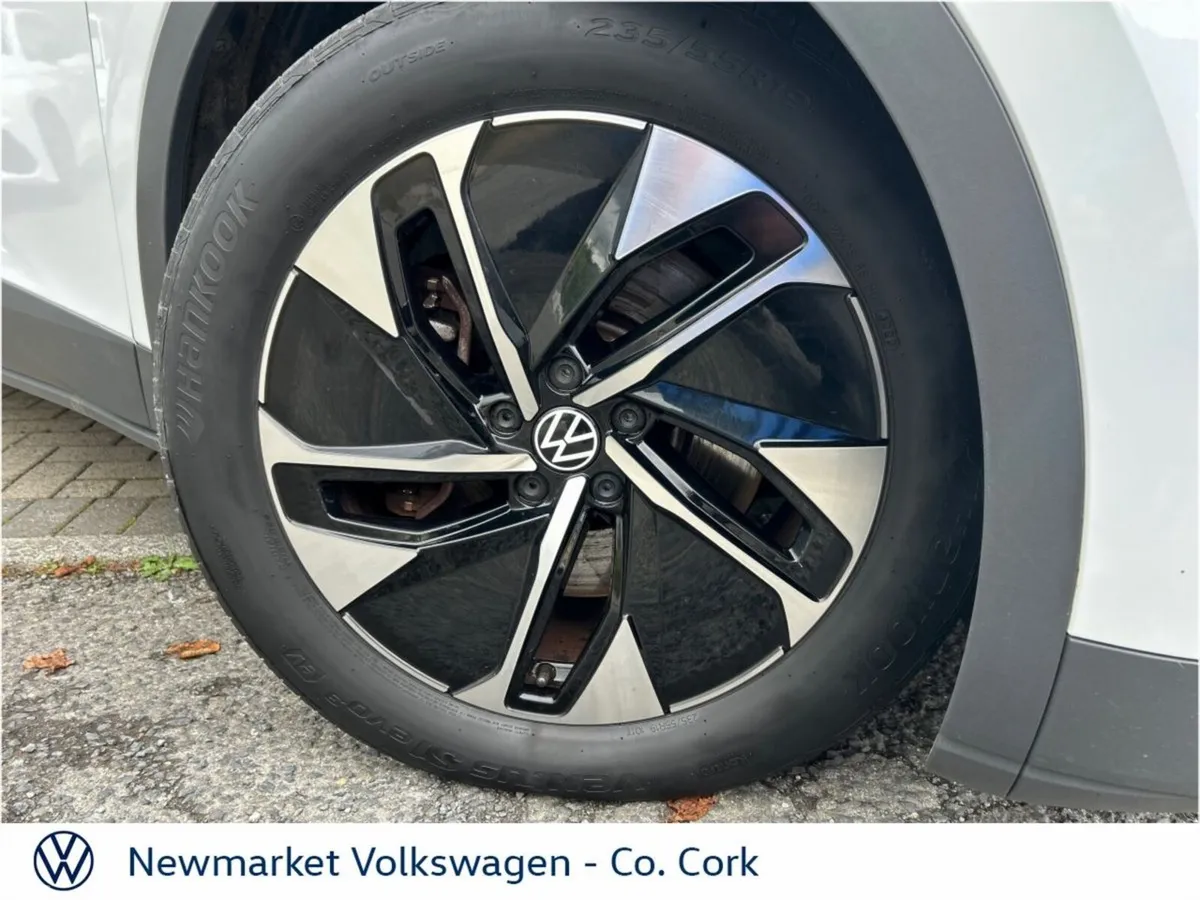 Volkswagen ID.4 SUV, Electric, 2024, White