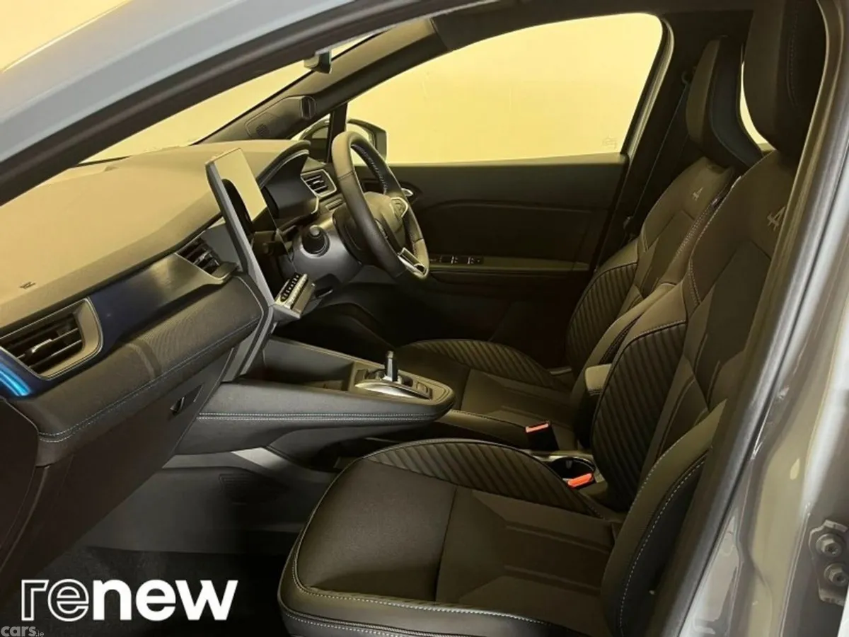 Renault Symbioz Hatchback, Petrol Hybrid, 2026, Grey
