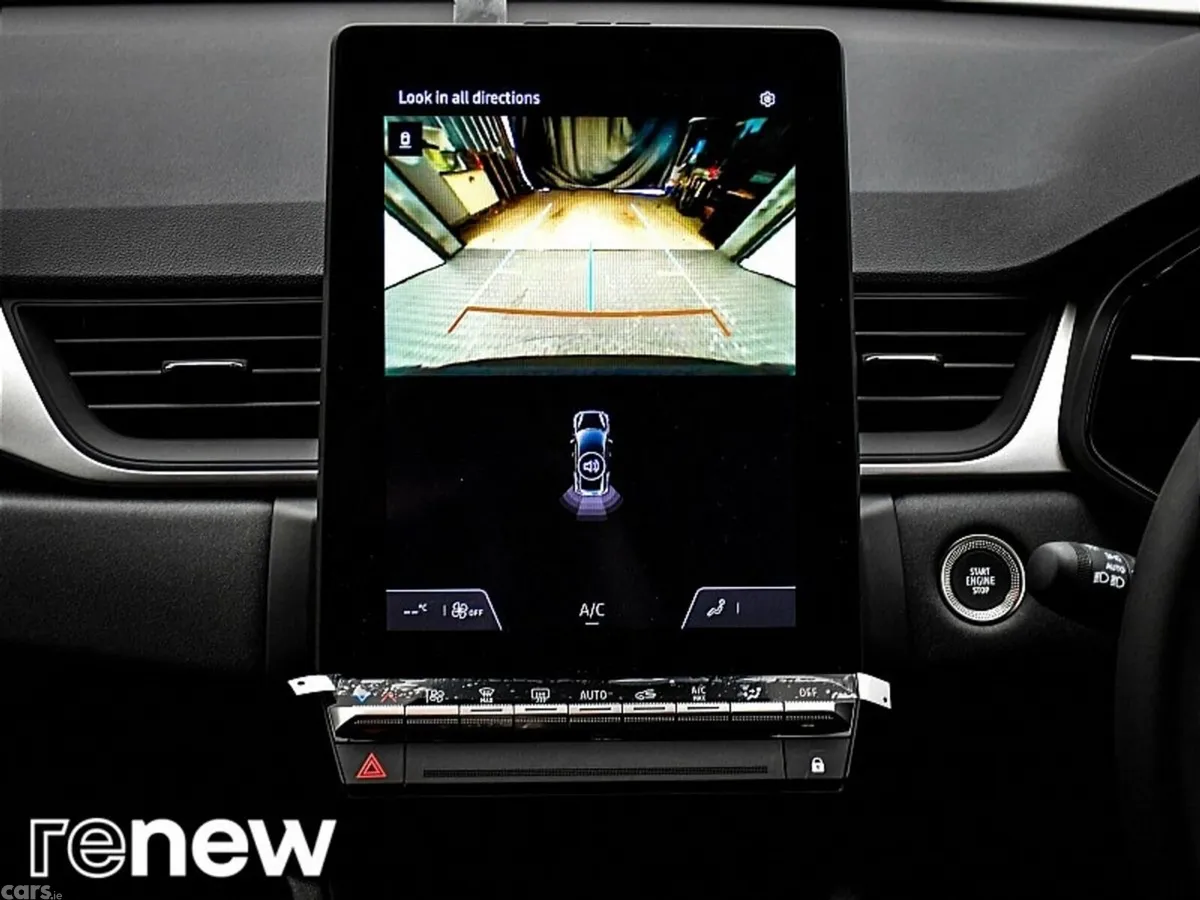Renault Captur SUV, Petrol, 2026, Blue