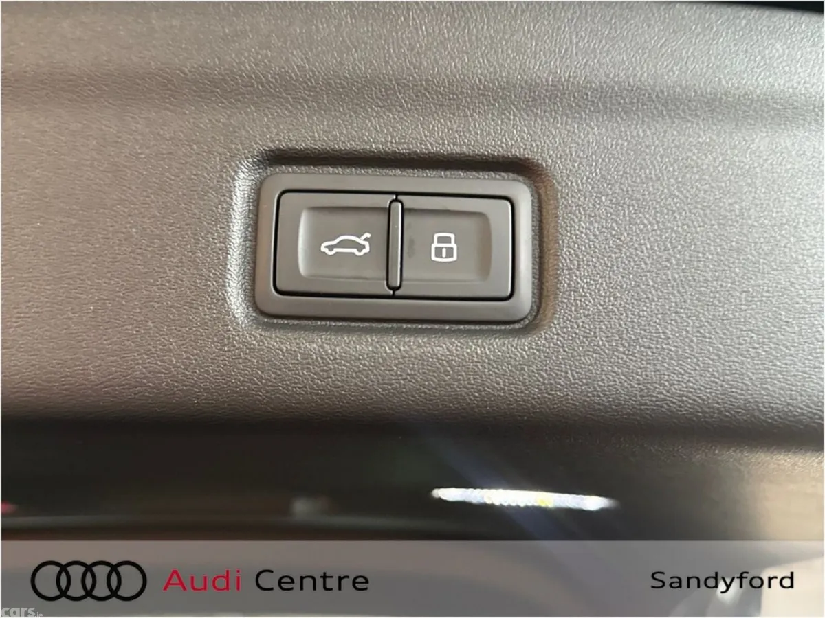 Audi Q6 e-tron Hatchback, Electric, 2026, Black