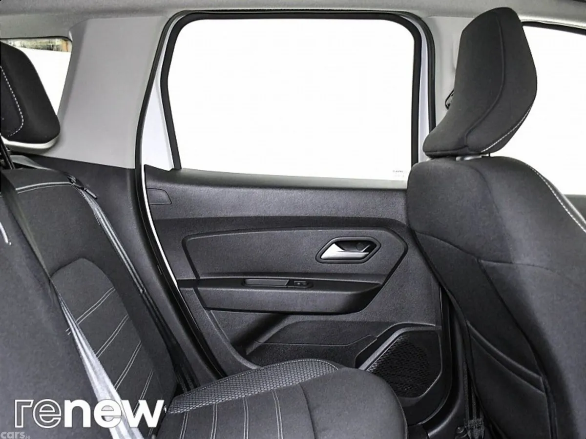 Dacia Duster SUV, Diesel, 2024, White