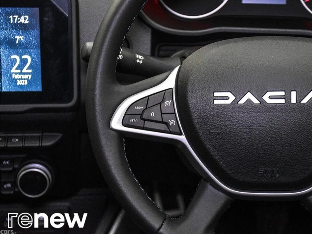 Dacia Duster SUV, Diesel, 2024, White
