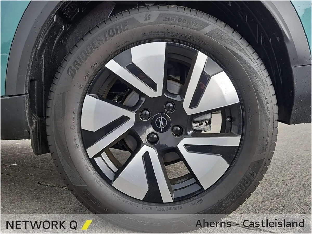 Opel Frontera SUV, Petrol Hybrid, 2026, Green