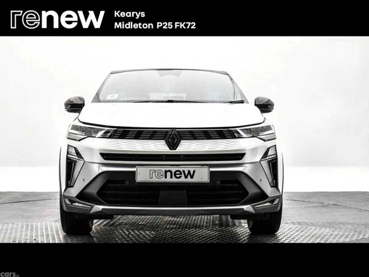Renault Symbioz SUV, Petrol Hybrid, 2025, White