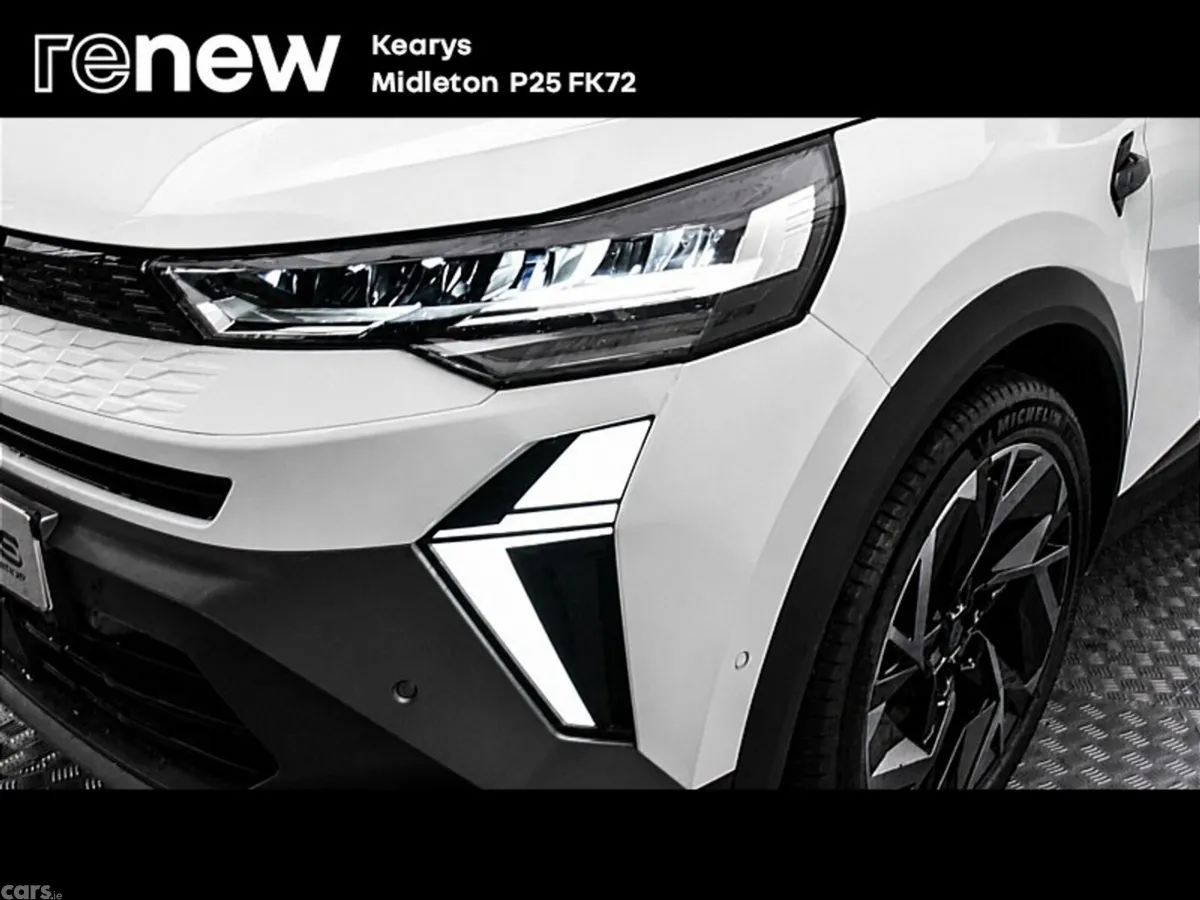 Renault Symbioz SUV, Petrol Hybrid, 2025, White