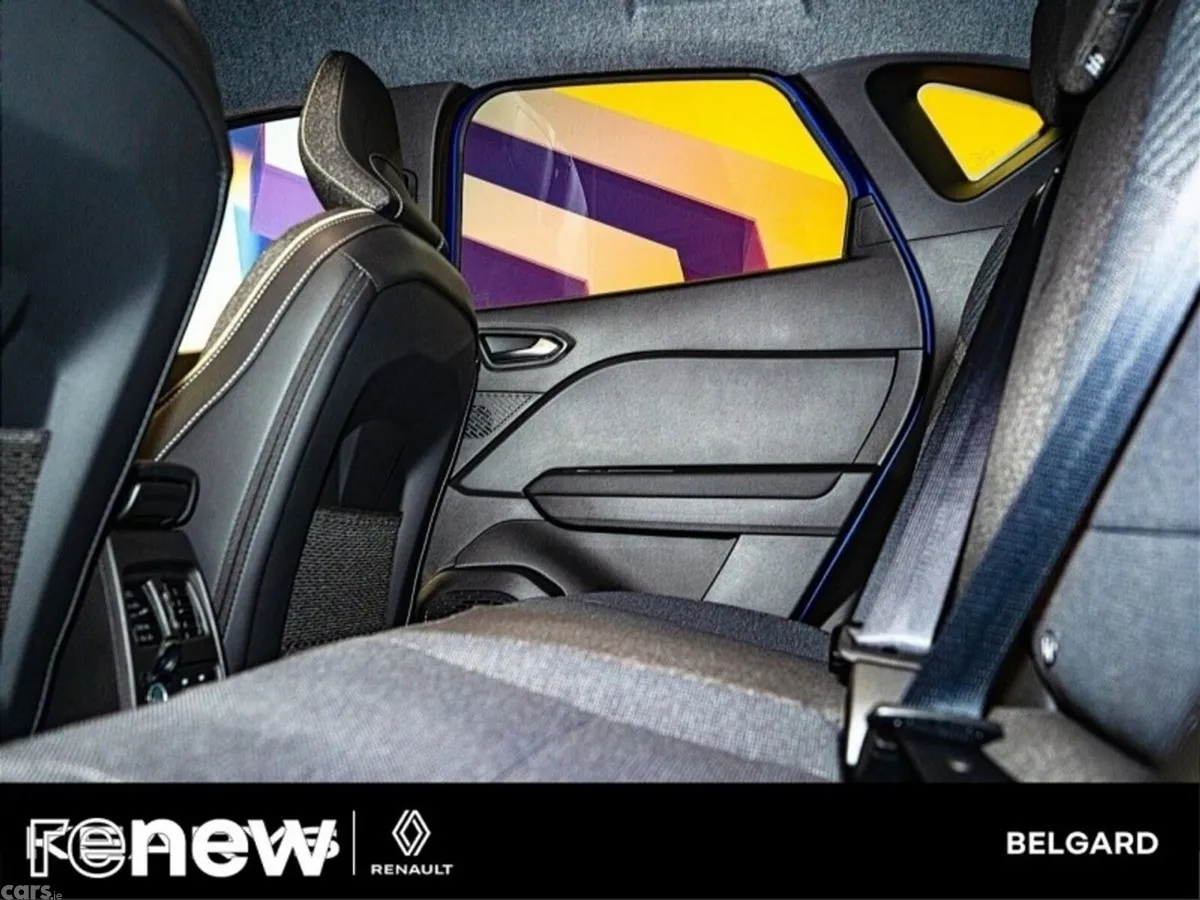 Renault Captur Hatchback, Petrol, 2026, Blue