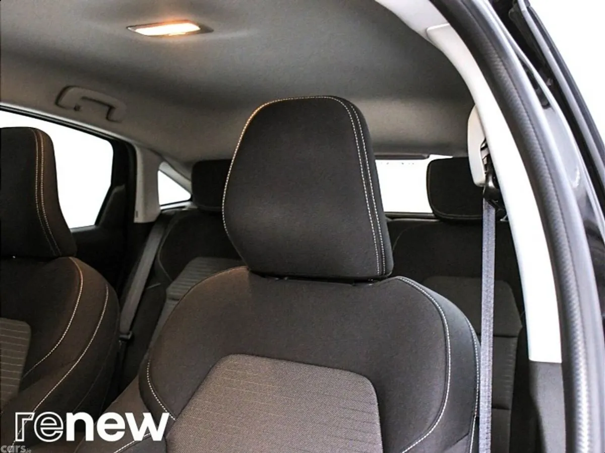 Renault Arkana Hatchback, Petrol, 2023, Black