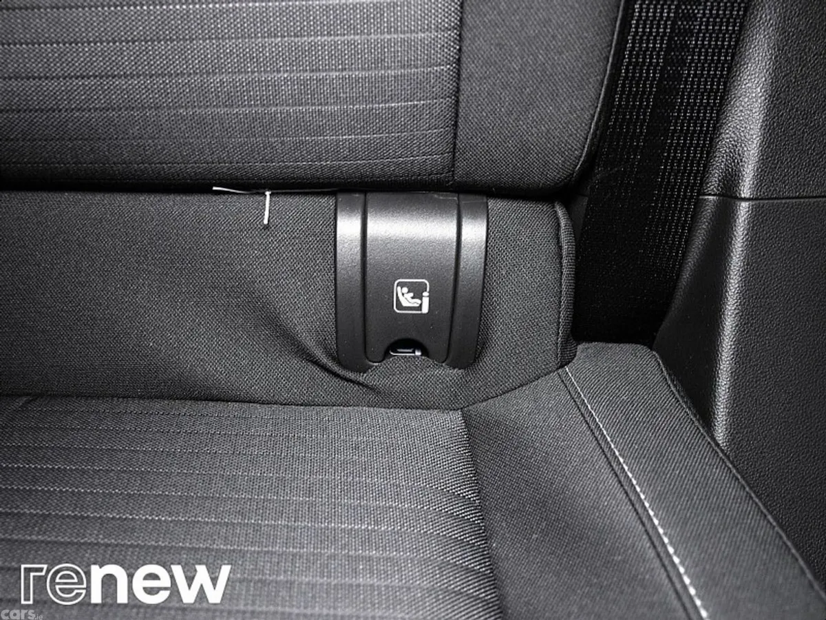 Renault Arkana Hatchback, Petrol, 2023, Black