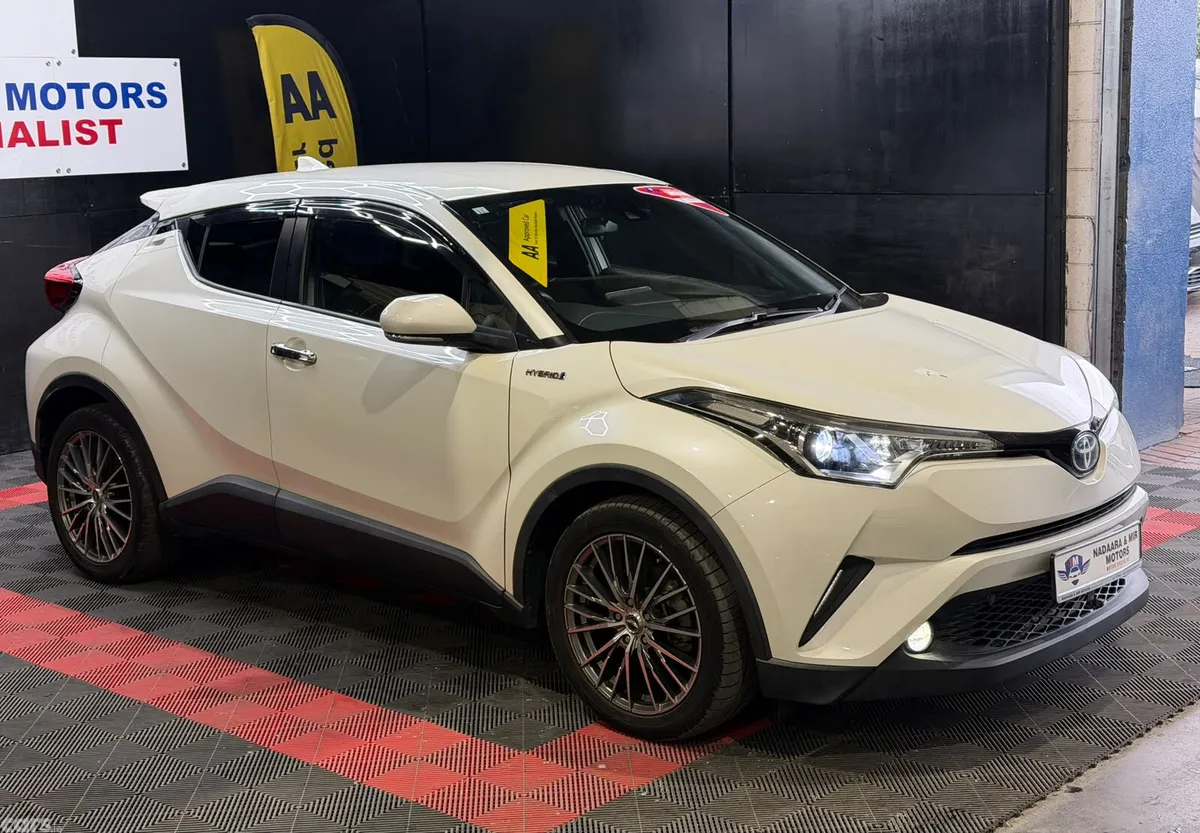 Toyota C-HR Hatchback, Petrol, 2017, White