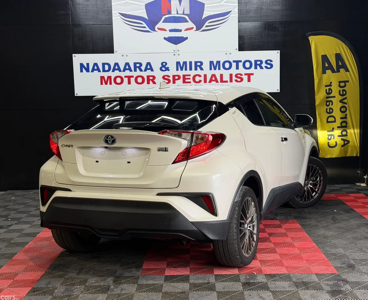 Toyota C-HR Hatchback, Petrol, 2017, White