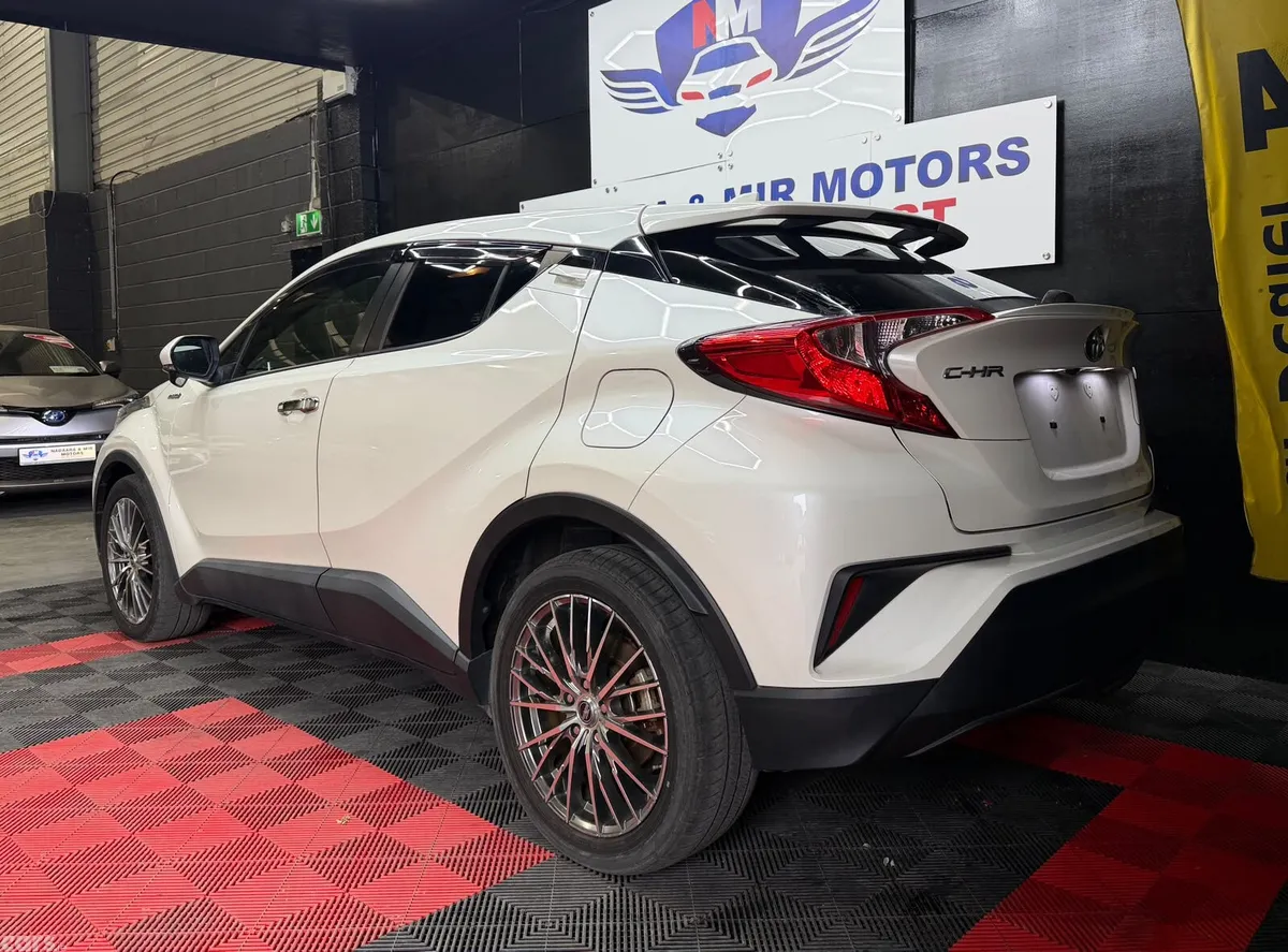 Toyota C-HR Hatchback, Petrol, 2017, White